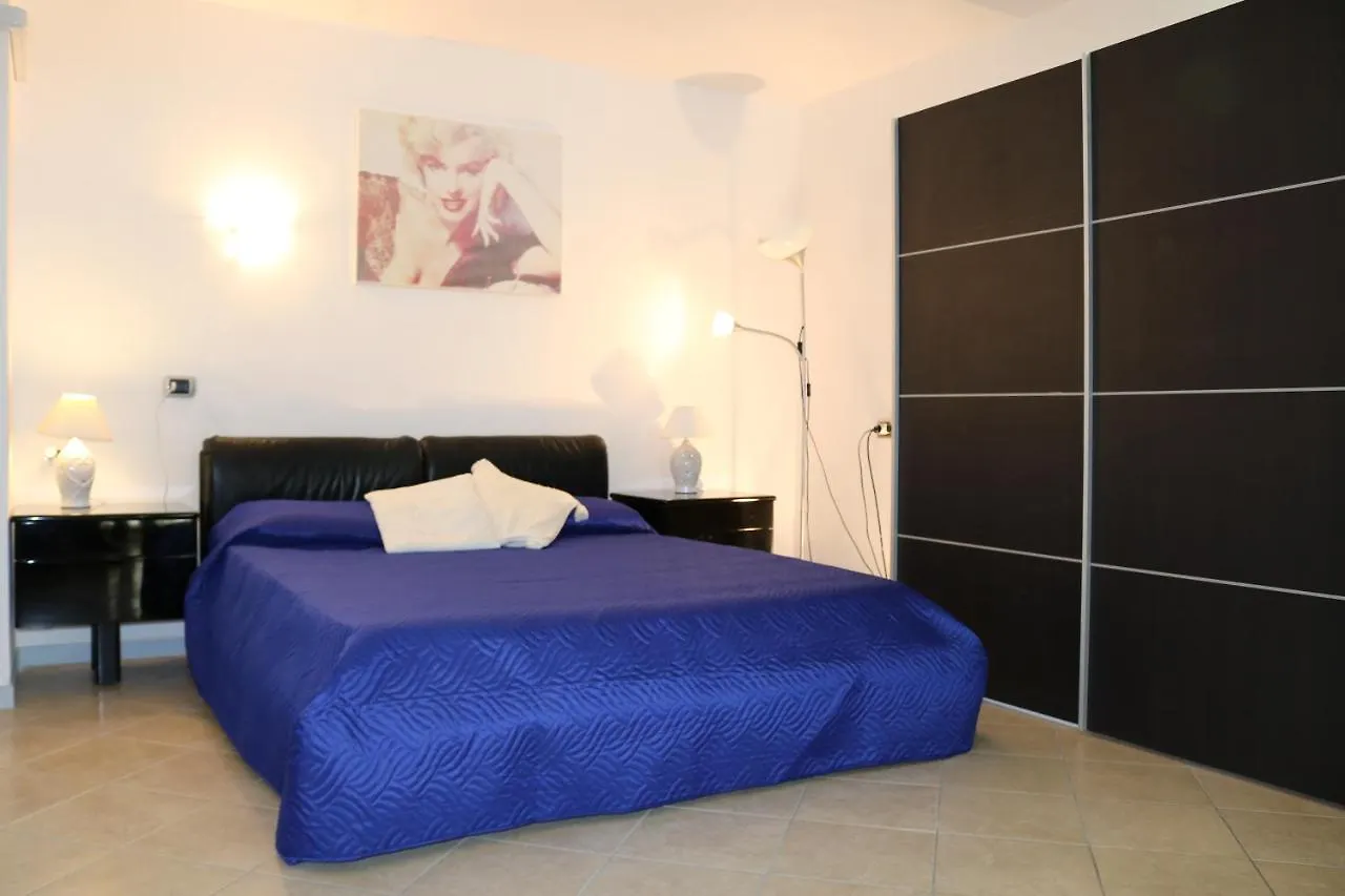 Carlo Apartments Alghero Italien